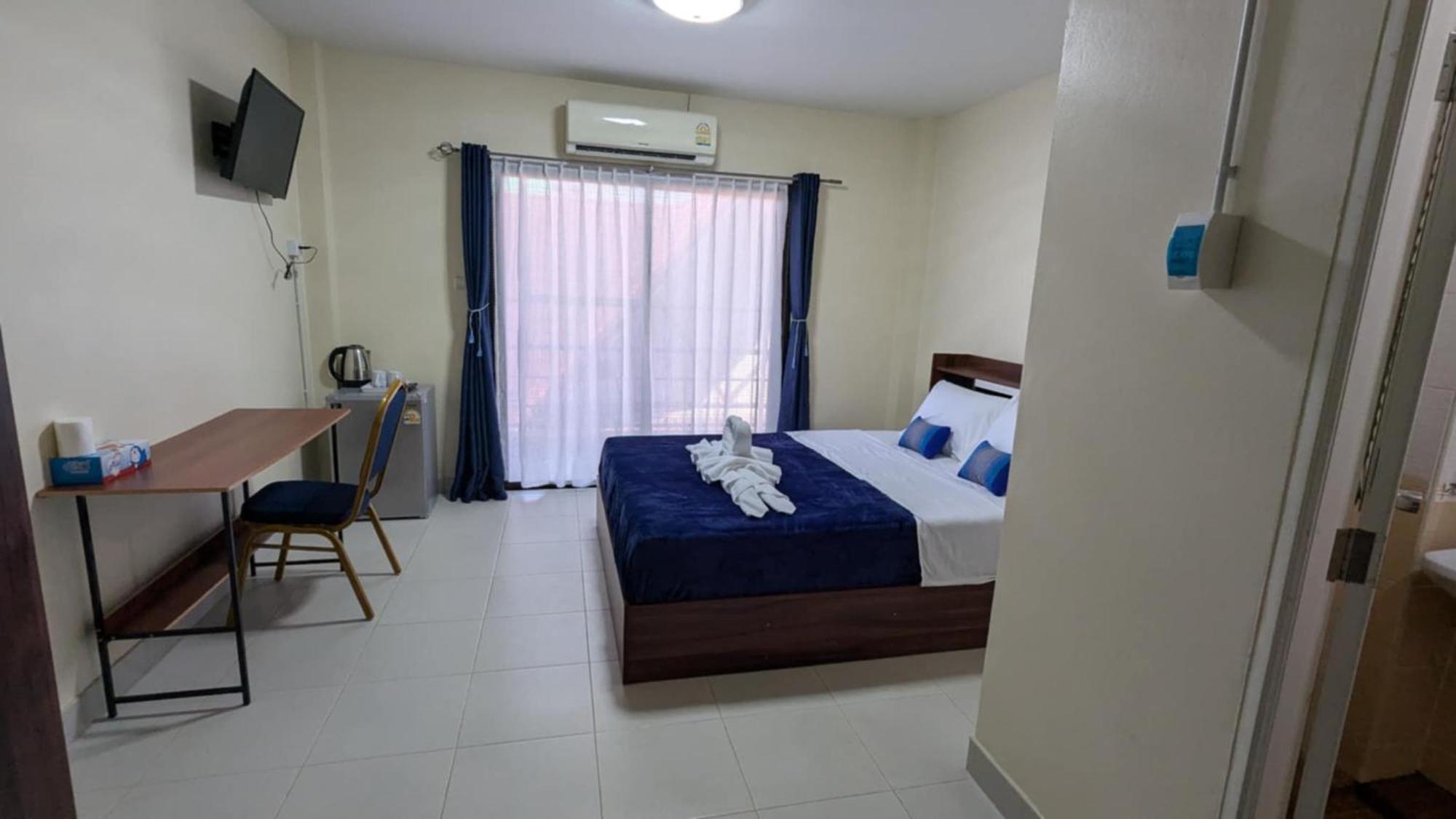 Shady Palms Guest House Cha Am Beach Cha-am Exterior foto